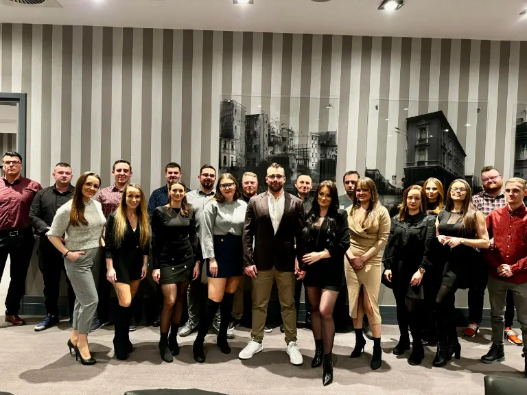 Realizacja Pan Kominek – kominek w salonie